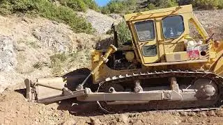 FOREST ROAD CATERPILLAR OLD DOZER