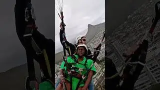 Paragliding in Cape Town #tosinstraveltips #capetown #southafricatravel