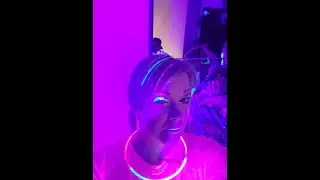 Glow in The Black Light UV Face Paint Crayon, Black Light Neon Face & Body Paint Non Toxic Fl Review