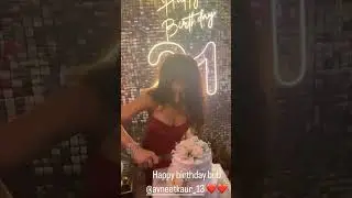 Avneet Kaur Midnight Cake cutting and Celebration #shorts
