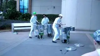 Disney Street Performers