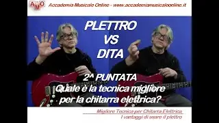 Suonare la chitarra elettrica è più facile con il plettro o con le dita?
