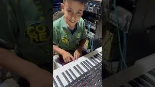 &Ccedil;ılgın &ccedil;ocuk seneye hazır 😂