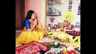BJP leader Locket Chatterjee worships Devi Saraswati