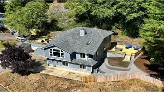 860 OLD COUNTY RD, Brookings, OR Presented by Jude Hodge.