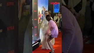 Khushi Kapoor FIXES veteran actress' Rekha's saree at the premiere of her film Nadaniyaan 😍 #shorts