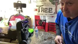 DIRT DEVIL SWEEPER BELT /HOW TO REMOVE OLD/ INSTALL NEW BELT IN YOUR DIRT DEVIL VACUUM/ROGER WALDMAN