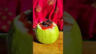 Do you like Guava? Spicy Guava😍 #trending #trendingshorts #shortsfeed #shorts #foodvideos #guava