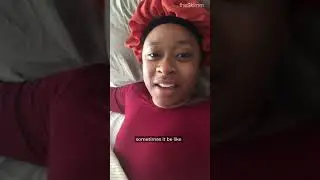 Phoebe Robinson gets Up With theSkimm