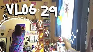 Art Vlog 29 - Putting Up Art In My Room, Rainy Stormy Day, Spectral Bat Drawing!