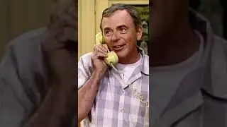 Mama&rsquo;s Family - Hello?