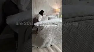 Its science. 💁&zwj;♀️💯💰#bedmaking #greyaesthetic #neutralbedroom #bedroominspoforyou #belledorm