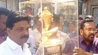 64 മത് കലോത്സവം 🏆സ്വർണ്ണകപ്പ്🏆 ഘോഷയാത്ര ഒല്ലൂർ....... #shortvideo #mydreamdrops ❤️💞❤️