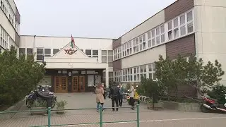 A Baksa gimisek szót értenek a világgal