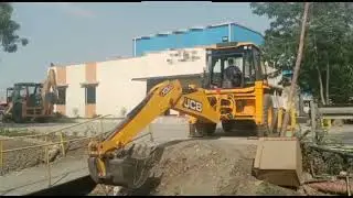 Lifting Capacity of JCB VS Case | JCB 3DX vs Case 770EX
