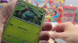 LE HIT DU LUNDI !? 🤯 Ouverture du 55&egrave;me Booster ME01 !