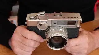 Fujica V2 Rangefinder Camera