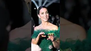 Then-Duchess Catherine attending a state banquet in Jamaica with Prince William.