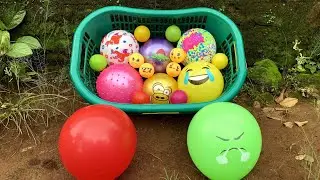Mencari bola warna warni,bola monster,bola emoji,bola duri,bola ayam,bola kadal,& meletuskan balon