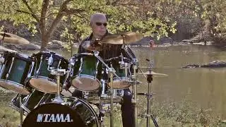 Dina Andrews - Listen to The Rythm of The Earth. Instruments vocals Keith Brooks Video Ty Brueilly