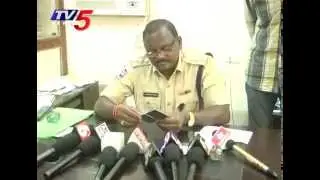 Fake Crime Reporters with ID Cards Busted - Khammam : TV5 News