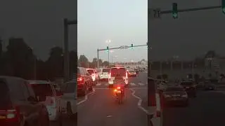 Traffic Lights 🇦🇪 #green #red #lights #bike #bikerider #car #driving #vlog #viral #dubai #road #uae