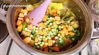 Chicken veggie soup tastes amazing, low in calories and filling.
