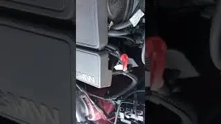 BMW 116i engine noise (N13 2012)
