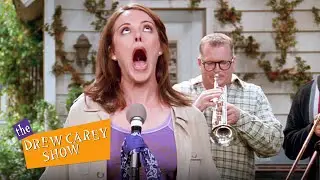 Kate Thinks She Can Sing | The Drew Carey Show