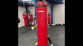 GEORGE KAMBOSOS PUNISHING THE BAG IN PREPARATION FOR UNDISPUTED TITLE FIGHT AGAINST TEOFIMO LOPEZ