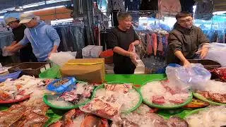 元宵大回饋隨便亂賣 價格低到一堆客人有錢也搶不到 安南果菜市場 怡安路102號 士官長海鮮叫賣 海鮮拍賣 叫賣哥 seafood auction