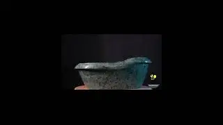 Verde Alpi Bathtub Steals the Spotlight