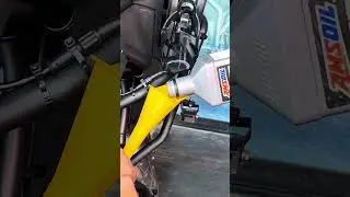 รถใหม่ 18,000km ลองใช้น้ำมันเครื่อง Amsoil 20w 50 ครั้งแรก #amsoil #foxridershop #nx500 #จอโอโจทริป