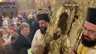 ΕΝΘΡΟΝΙΣΗ ΕΙΚΟΝΑΣ ΥΠΑΠΑΝΤΗΣ