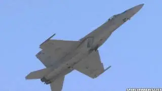 2011 MCAS Miramar Air Show - F/A-18E Super Hornet Demo & Legacy Flight
