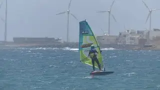 Foiling in Pozo Izquierdo | JoWiSurf