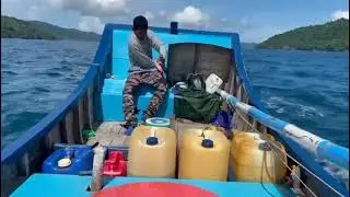 enjoy the natural beauty of the island of Aceh, which is in great demand by foreign tourism