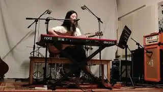 [2024] LAYYI- i'll be blue @SunRoom Studio