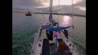 Sea Pigeon. Time Lapse sailing up the River Exe