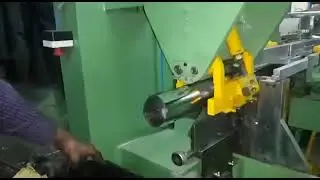 Automatic Locking can body maker. +91 9821033779