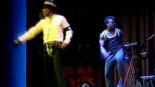 GHANA, S DANCE  JUNGLE  LAWRENCE OTOO DOING  MICHEAL JACKSOS  SHOW
