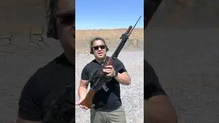 Как использовать винтовку десантника FG-42 времен Второй мировой войны менее чем за 60 секунд!
