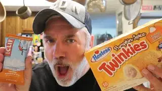 PUMPKIN SPICE TWINKIE VS PUMPKIN SPICE CLIFF BAR!