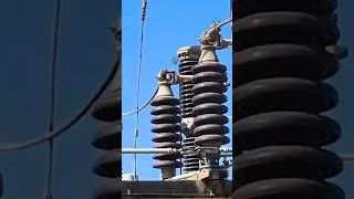 Apa itu isolator tegangan tinggi.