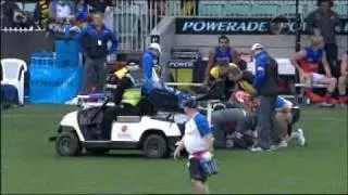 Alex Rance and Troy Selwood knock each other out - 2009