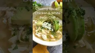 Creamy Spiced Chicken & White Bean Chili #HealthyChili #ComfortFood #DietitianApproved #MealPrepMeal