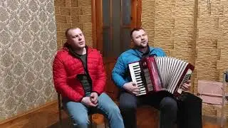 С такой любовью как мать, с таким доверием как дети.