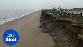 Residents lose metre of garden in a day after huge tidal surge - Daily Mail