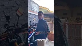 Ada apaan sih? #heboh #riweuh #cerita #suamiistri #jalanjalan #motoran #bandung #youtube #shorts