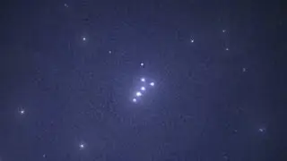 New UFO HD - Amazing UFO Formation! Massive Night Vision UFO activity, July 2014 1